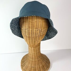 Lululemon Reversible Bucket Hat Blue one size